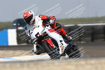 media/Sep-20-2025-TrackDaz (Sat) [[27f0cde673]]/A Group/12pm (Turn 1)/